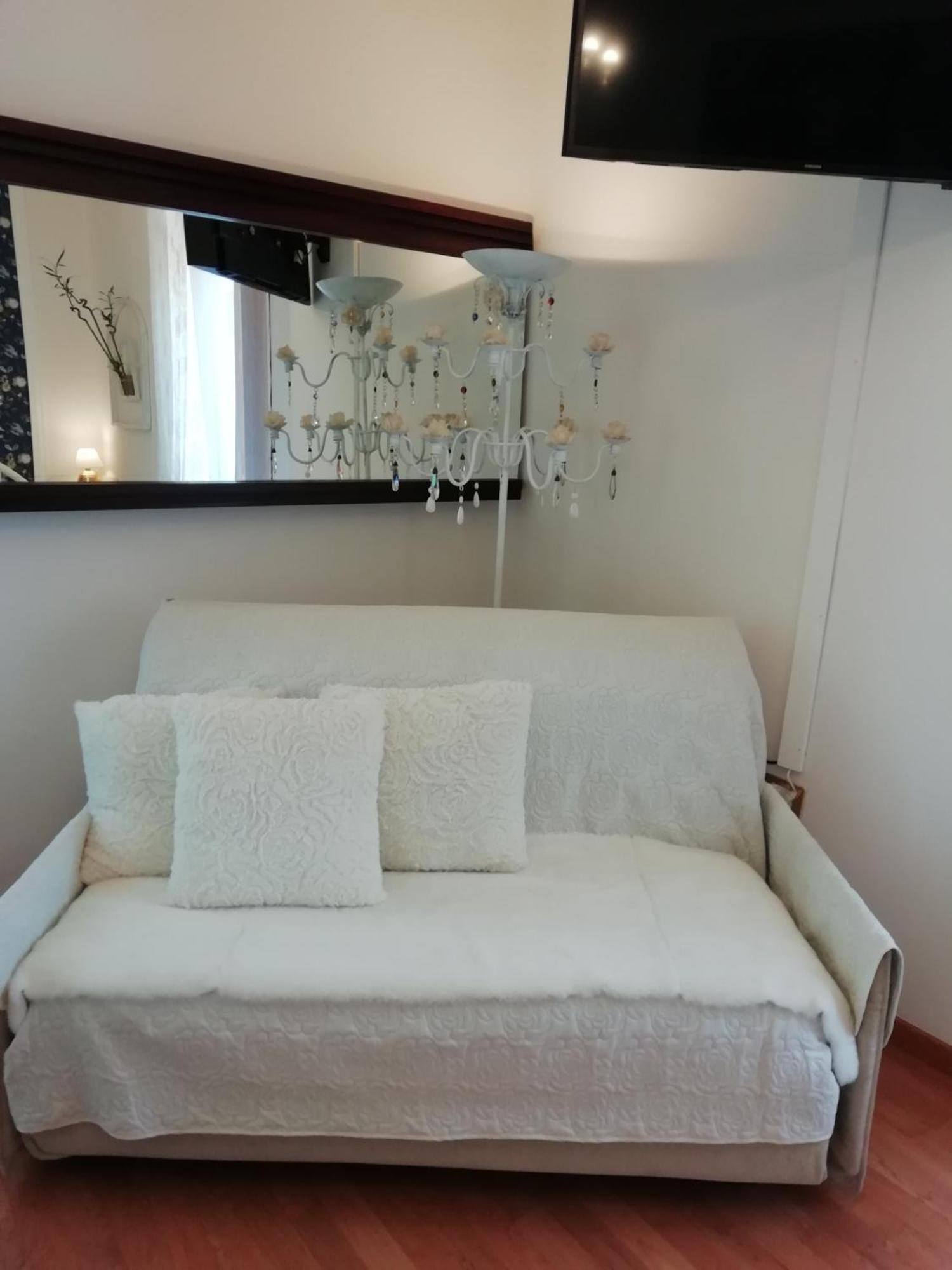 Le Pinelle Bed and Breakfast Terni Værelse billede